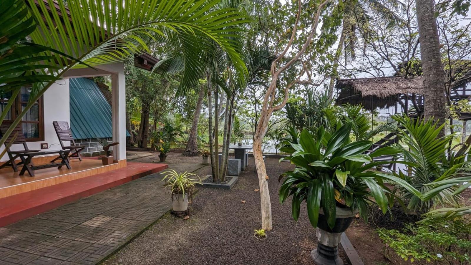 Lake Wind Habarana Phòng bức ảnh